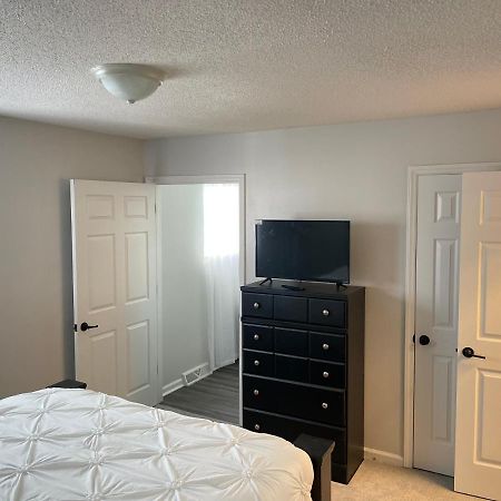 Spacious 1King Bd/2Queen Bd/* 1 Mile From I-85 Lexington Esterno foto