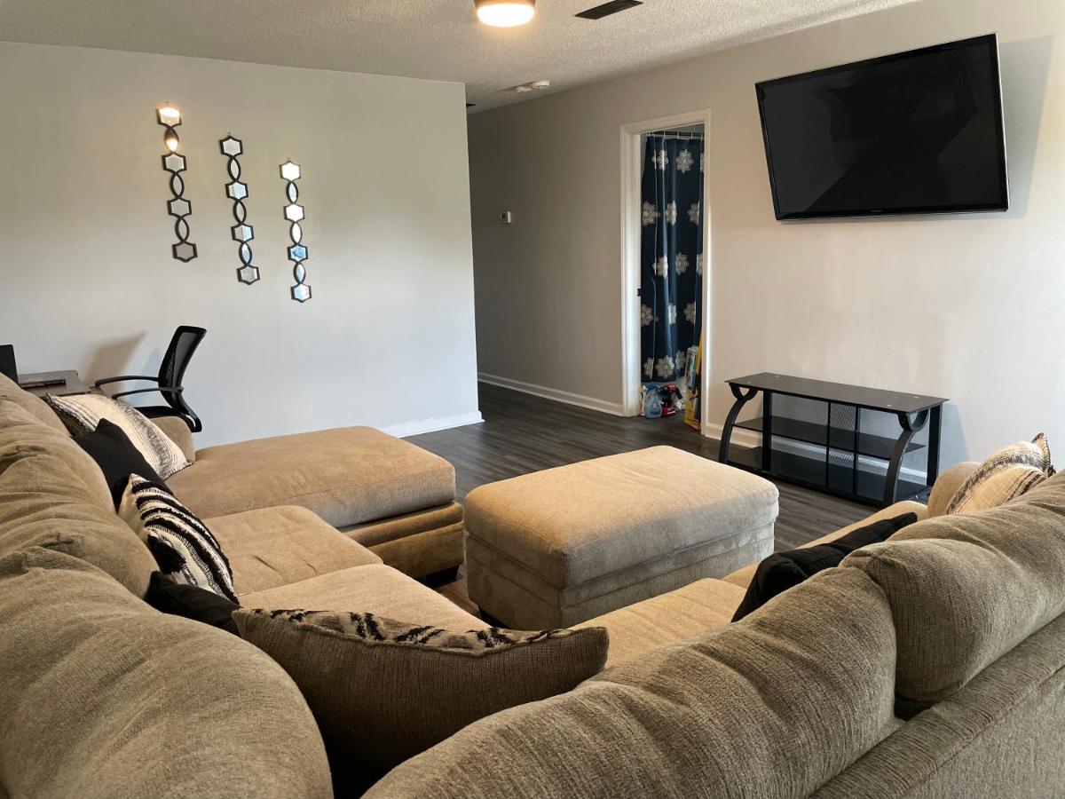 Spacious 1King Bd/2Queen Bd/* 1 Mile From I-85 Lexington Esterno foto